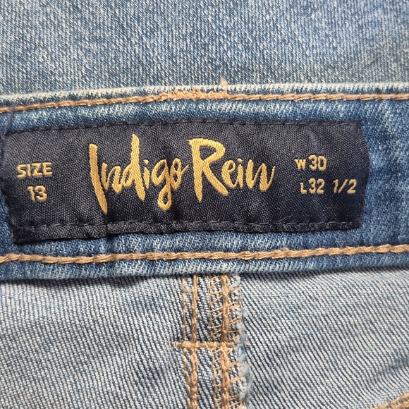 Jean - Picture 4 of 4